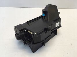 Lexus UX Wyświetlacz Head Up 8310876020