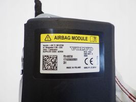 Volvo XC40 Airbag per le ginocchia P31455736