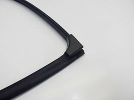 Hyundai Bayon Rivestimento modanatura del vetro della portiera posteriore USZCZELKA SZYBY