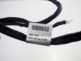 Hyundai Bayon USB-pistokeliitin 96120-T7250