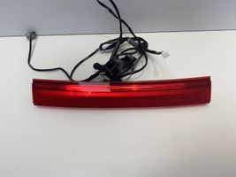 Mitsubishi Eclipse Cross Lampy tylnej klapy bagażnika 3223918