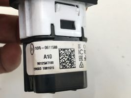 KIA Niro USB-pistokeliitin 96125AT100