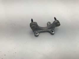 Volvo XC40 Staffa del cuscinetto di supporto dell’albero di trasmissione 31367666