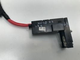 Volvo XC40 Câble de batterie positif 32331512