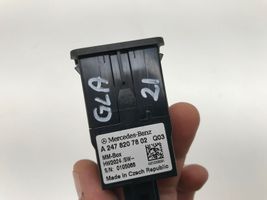 Mercedes-Benz GLA H247 Connecteur/prise USB A2478207802