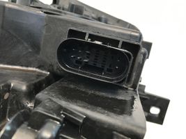 Mercedes-Benz GLA H247 Lampa przednia A2479064305