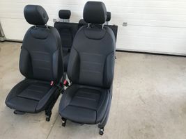 Mercedes-Benz GLA H247 Set sedili A2478603403