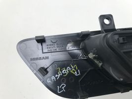 Nissan Qashqai J12 Klamka wewnętrzna drzwi przednich 806836UA0D