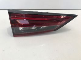 Nissan Qashqai J12 Lampy tylnej klapy bagażnika 2268D02F