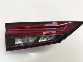 Nissan Qashqai J12 Luci posteriori del portellone del bagagliaio 2268D02F