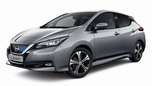 Nissan Leaf II (ZE1) Support de compresseur de clim 