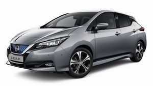 Nissan Leaf II (ZE1) Support phare frontale 0LYM