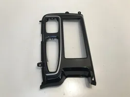 Volvo V60 Rivestimento in plastica cornice della leva del cambio 31426278