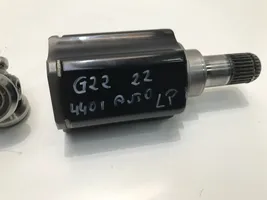 BMW 4 G22 G23 G24 G26 Półoś przednia 8682367