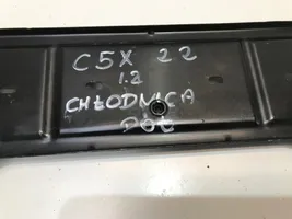 Citroen C5 X Jäähdyttimen alatuen suojapaneeli DF00232