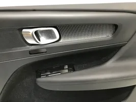 Volvo XC40 Rivestimento del pannello della portiera anteriore 31407682