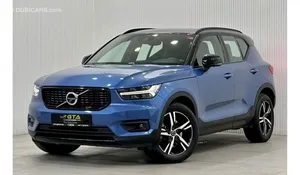 Volvo XC40 Zderzak tylny 31449333