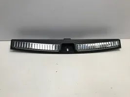 Mercedes-Benz GLE W167 Cache serrure de hayon/coffre arrière A1676900200