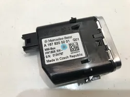 Mercedes-Benz GLE W167 Connecteur/prise USB A1678205201