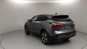 Nissan Qashqai J12 Aizmugurējās durvis 