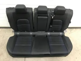 Nissan Qashqai J12 Fotele / Kanapa / Komplet 