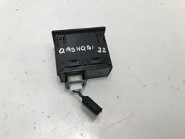 Nissan Qashqai J12 Connecteur/prise USB 253316UA0