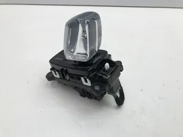 Volvo XC40 Gear selector/shifter (interior) 32335160