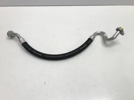 Volvo XC40 Air conditioning (A/C) pipe/hose 31694882