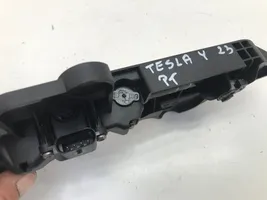 Tesla Model Y Manecilla externa puerta trasera 152811500D