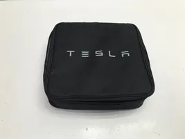 Tesla Model Y Sähköauton latauskaapeli 112125400G