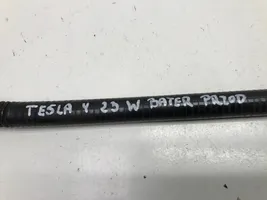 Tesla Model Y Tubo flessibile del liquido di raffreddamento del motore 107757600F