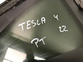 Tesla Model Y Fenêtre latérale avant / vitre triangulaire 160080900C