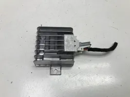 Mercedes-Benz EQC Amplificatore A2439008400