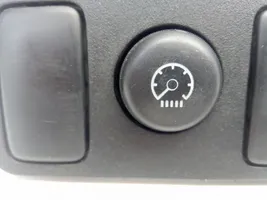 Toyota Hilux (AN10, AN20, AN30) Autres commutateurs / boutons / leviers 