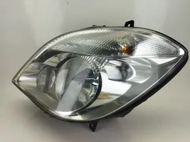 Mercedes-Benz Sprinter W906 Lampa przednia A9068200161