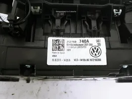 Volkswagen Polo VI AW Licznik / Prędkościomierz 2G0920740A