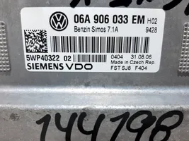 Volkswagen Golf V Moottorin ohjainlaite/moduuli 06A906033EM