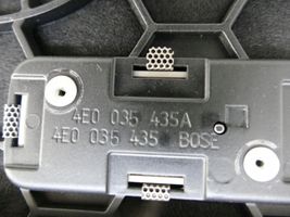 Audi A8 S8 D3 4E Poszycie / Tapicerka tylnej klapy bagażnika 4E0863411