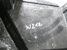 Mercedes-Benz E W212 Įrankių komplektas A2128991114