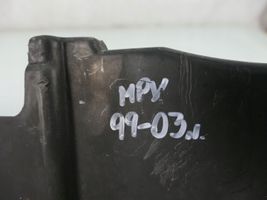 Mazda MPV II LW Grille de calandre avant 