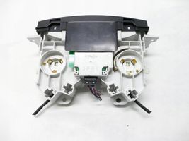 Mazda MPV II LW Panel klimatyzacji 