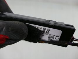 Mercedes-Benz CLK C207 A207 Amplificateur d'antenne A2078201089