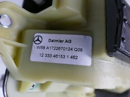 Mercedes-Benz SLK R172 Vaihteenvalitsimen verhoilu A1722670124