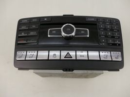 Mercedes-Benz SLK R172 Radio/CD/DVD/GPS-pääyksikkö A1729013001