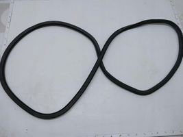 Audi Q5 SQ5 Rear door rubber seal (on body) 8R0833721D