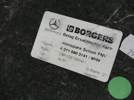 Mercedes-Benz CLS C219 Kofferraumboden Kofferraumteppich Kofferraummatte A2116941425