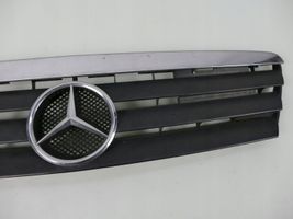 Mercedes-Benz A W168 Etusäleikkö A1688800983