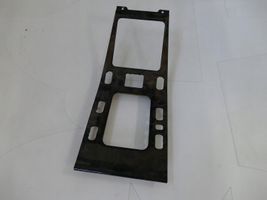 Mercedes-Benz ML W163 Rivestimento in plastica cornice della leva del cambio 