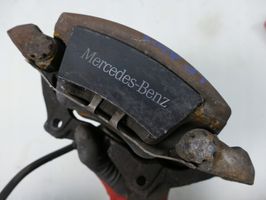 Mercedes-Benz E A207 Pinza del freno anteriore 