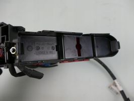 Mercedes-Benz E A207 Cavo positivo (batteria)  A2075400740